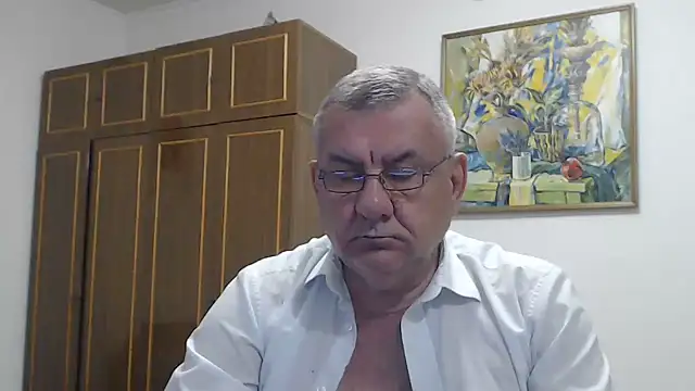 XXX chat uživo modela machomale3