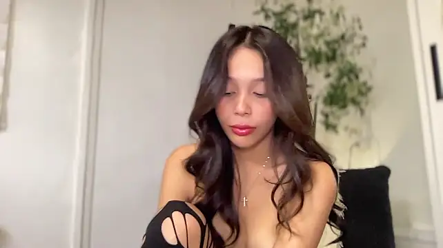 triana_ortega69 élő XXX-chatje