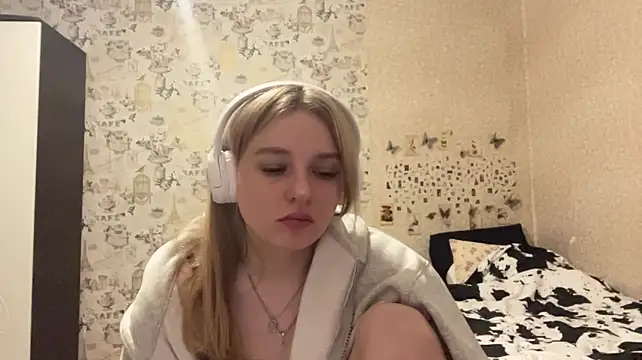 MickeyAshland Live XXX-chat