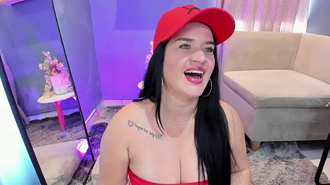 LenaRuiz_'s Live XXX Chat