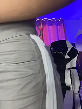 Amara_ec 现场XXX聊天
