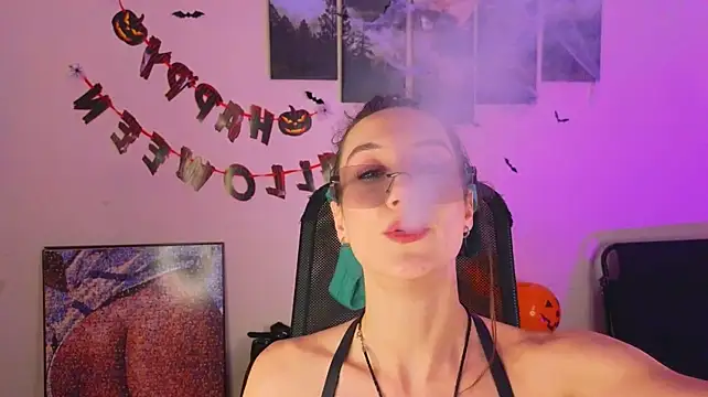 Živý XXX chat laracroftmansion