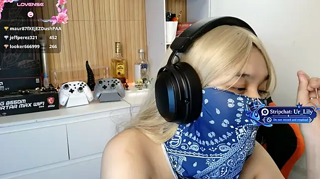 Chatroom XXX en direct de Ur_Lily