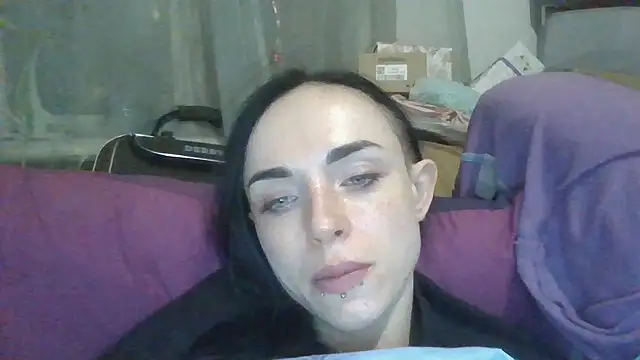Trinsy_Love's Live XXX Chat