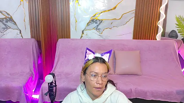 alonddra_tay 라이브 XXX 채팅
