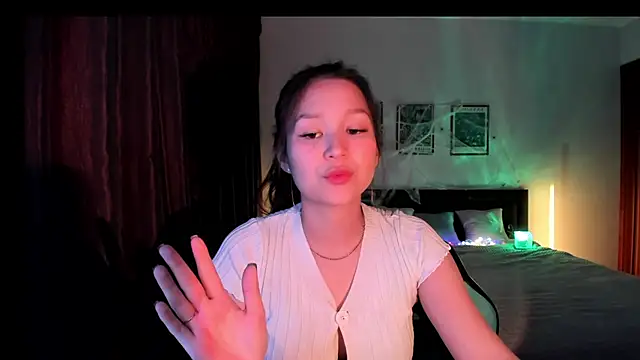 adeline 라이브 XXX 채팅