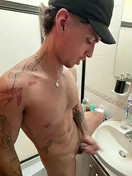 KAIRUIZ Live XXX-chat