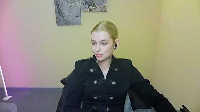 Girlygirll_: онлайн-секс-чат