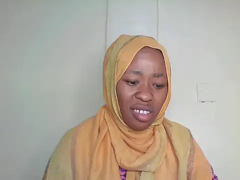bubble_candi's Live XXX Chat