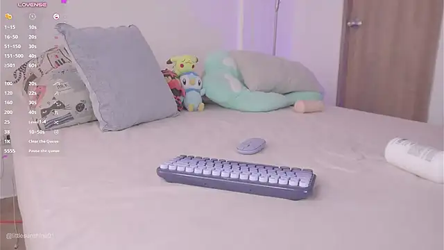 XXX chat uživo modela simonbane01