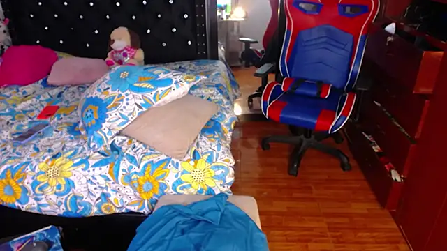 BellaKarla Live XXX-Chat