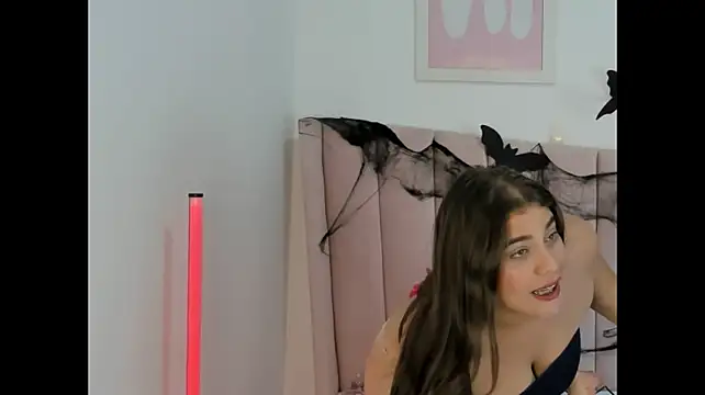 Charlotte207 Chat XXX in diretta