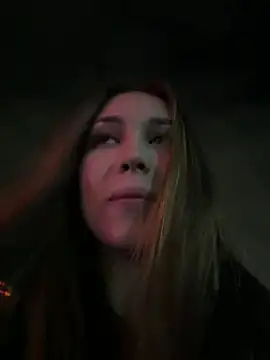 Anyway's Live XXX Chat