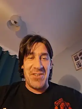 Jizzma13n Live XXX chat