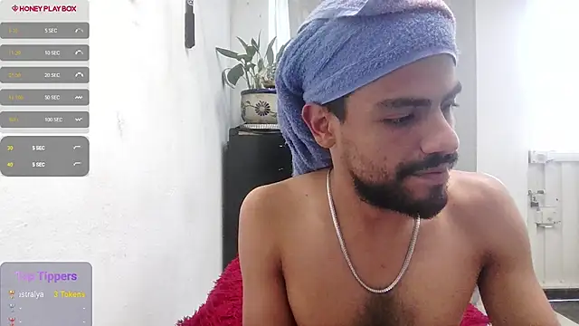 Živý XXX chat JBond007BBC