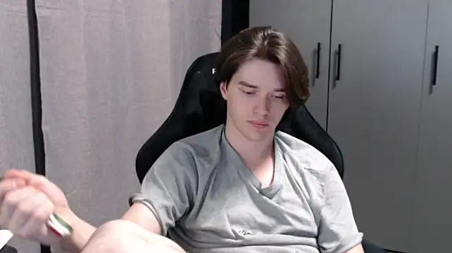 XXX chat uživo modela arthur___king