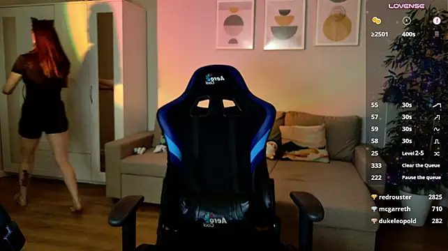 XXX chat uživo modela alexa_feels_