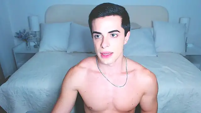 mr_hunterx XXX чат на живо