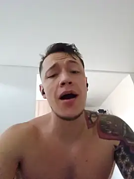 Živý XXX chat Nayib_Frezh