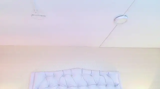 BriannaSweettn Live XXX chat