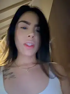 ChloeeCoxx's Live XXX Chat