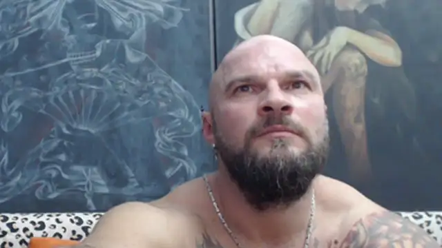 viking_30 Chat XXX live
