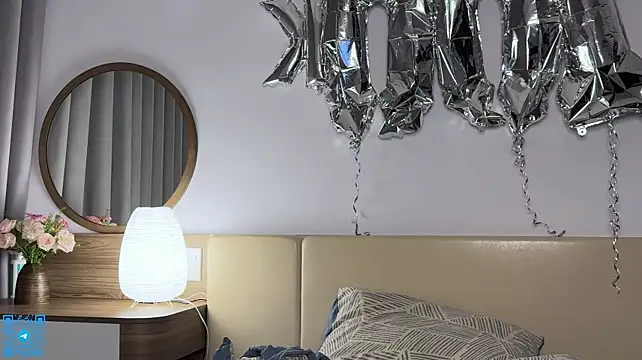 chloemilkaのライブXXXチャット