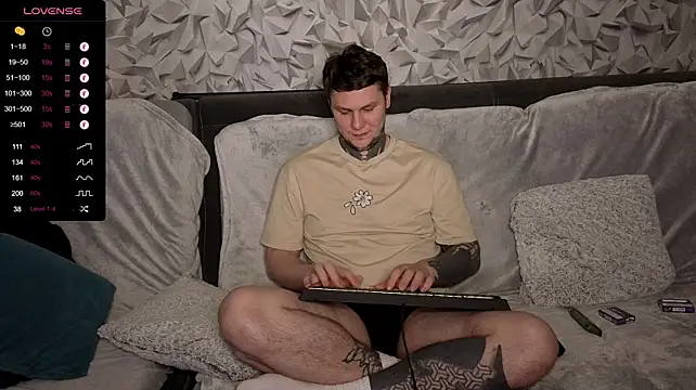 Czat XXX na żywo – Lechery_boy