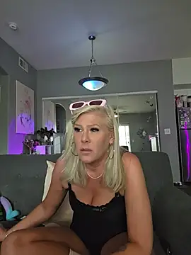 צ'אט XXX בשידור חי של Lexi_Shocker