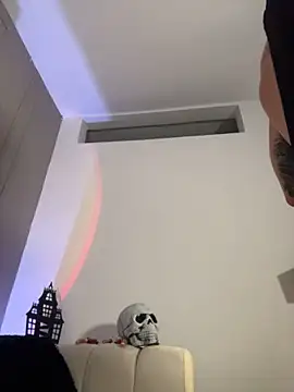 Frank_Farrell 라이브 XXX 채팅