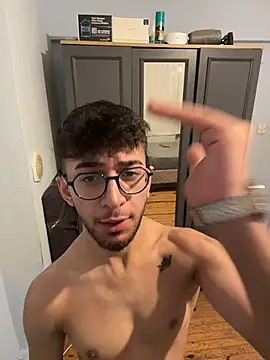 alevderlers Live XXX Chat