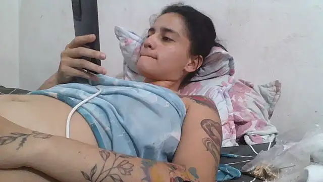 แชท XXX สดของ girl_tits