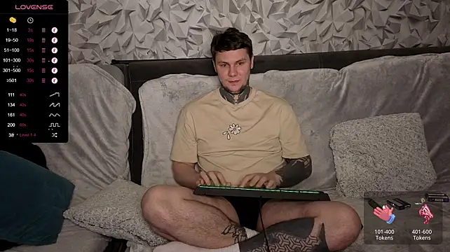 Czat XXX na żywo – Lechery_boy