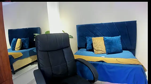 Živý XXX chat Miia_laurent_