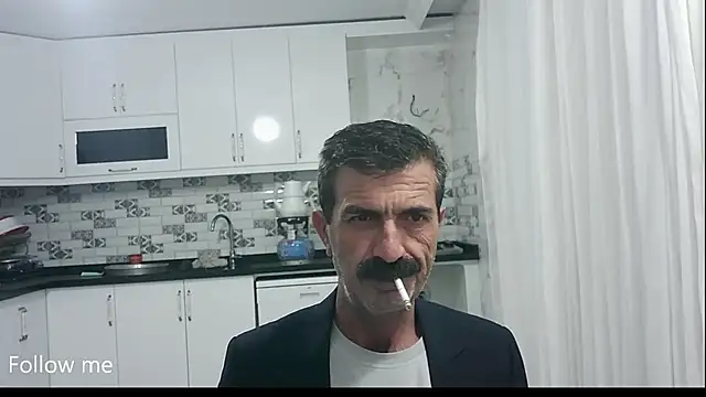 kobratrk21 Adlı Modelin Canlı XXX Sohbeti