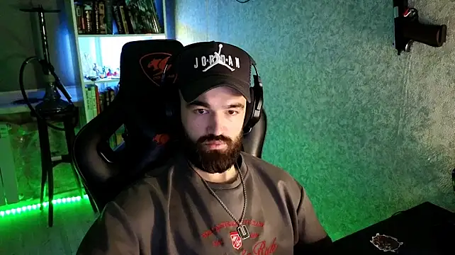 _Serious_Man Live XXX-chat