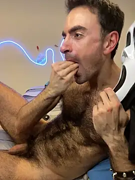 HairyDream – Naživo XXX chat