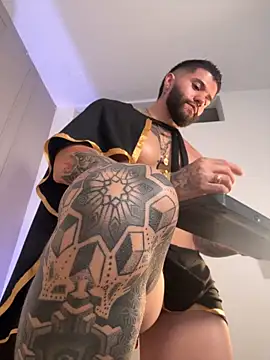 XXX chat uživo modela Frank_Farrell