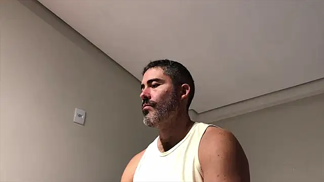 دردشة victor_chat الجنسية المباشرة