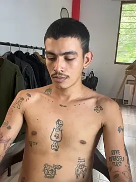 sorry-mom69 Chat XXX in diretta