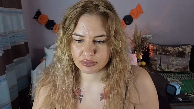 Passion-Blondy Live XXX-chat