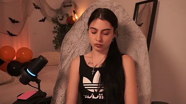 BlackkStorm Adlı Modelin Canlı XXX Sohbeti