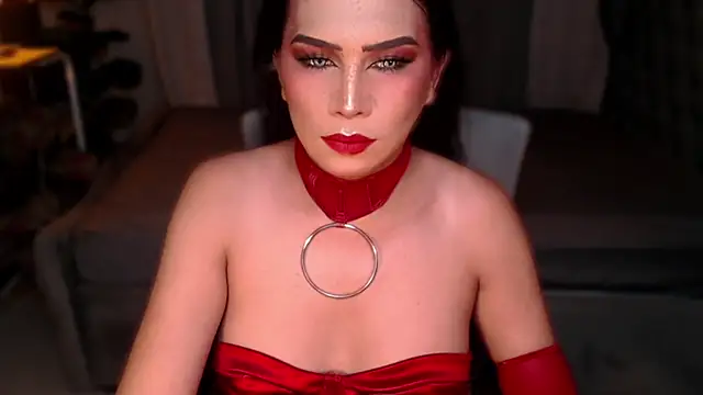 Chatroom XXX en direct de Queen_Giamoorre
