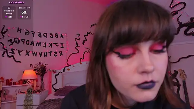Chat +18 de Susie_Morris ao vivo