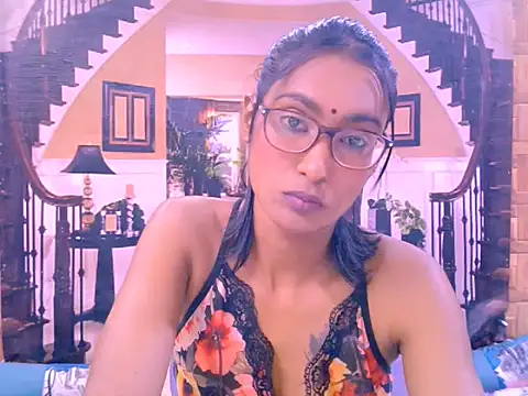 IndianRebel4u2Luv's Live XXX Chat