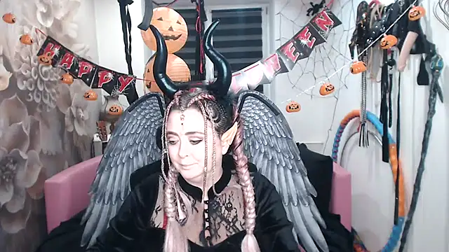MISSgoddessMARIA Adlı Modelin Canlı XXX Sohbeti