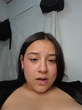 EmilyRoy77 라이브 XXX 채팅