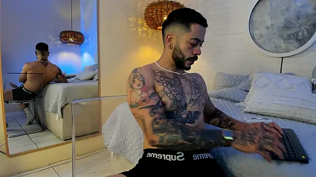 دردشة Lucas_Amatti الجنسية المباشرة