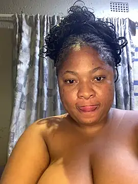 ChubbySpiderx Chat XXX live