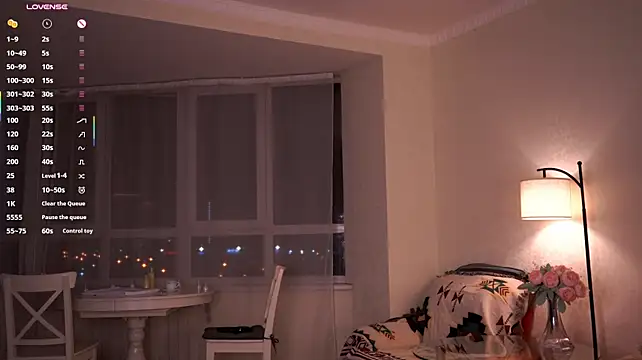 צ'אט XXX בשידור חי של BelleTrovato